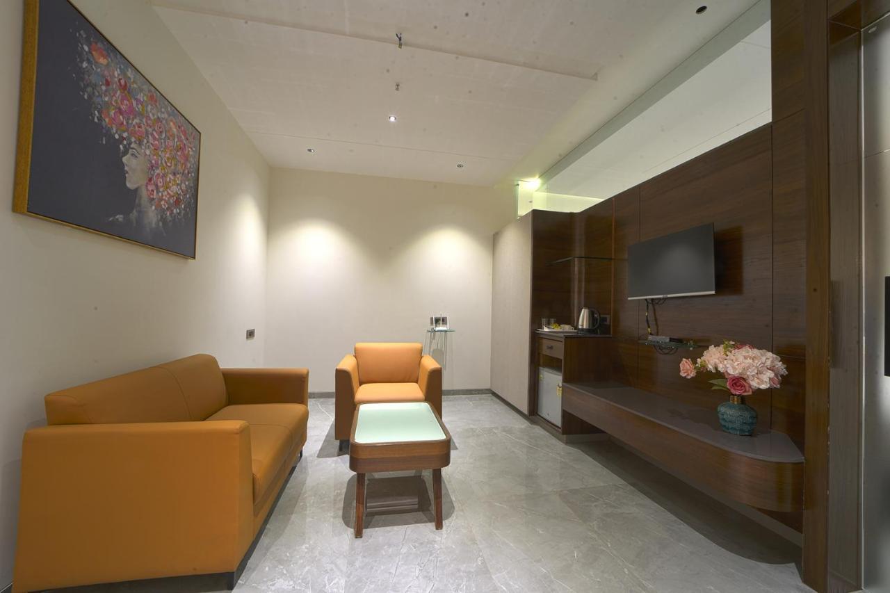 Hotel Devgiri Inn And Restaurant Sāngli 外观 照片